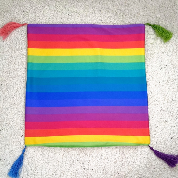 18" Rainbow Tassle Pillow Cover Reversible - Picture 6 of 9